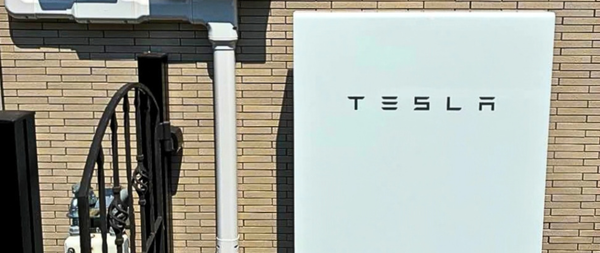 【大阪府茨木市】I様邸にTESLA Powerwall（テスラパワーウォール）を設置しました！