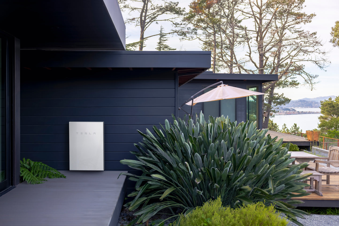 Tesla PowerWall2「北関東限定」群馬 栃木 茨城「テスラパワーウォール認定販売施工会社による施工費込み」